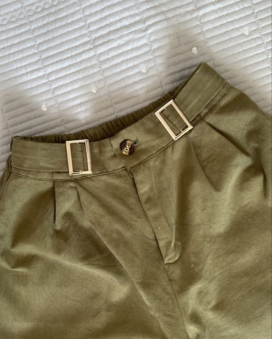 Брюки хаки на высокой посадке