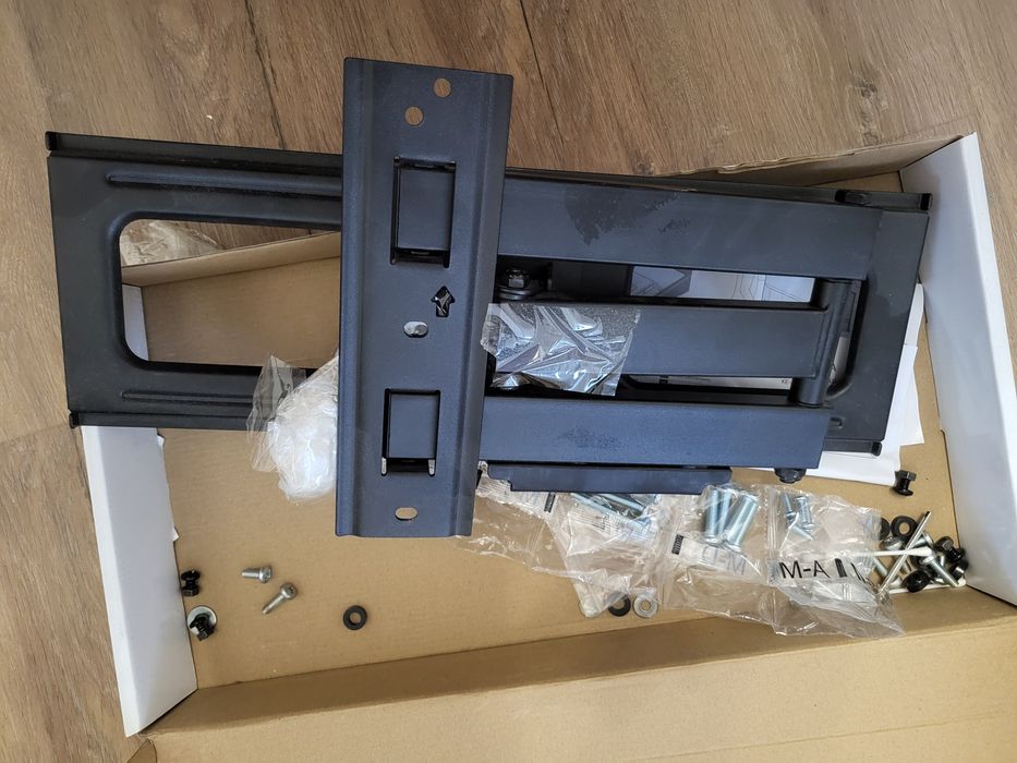 Кронштейн для тв