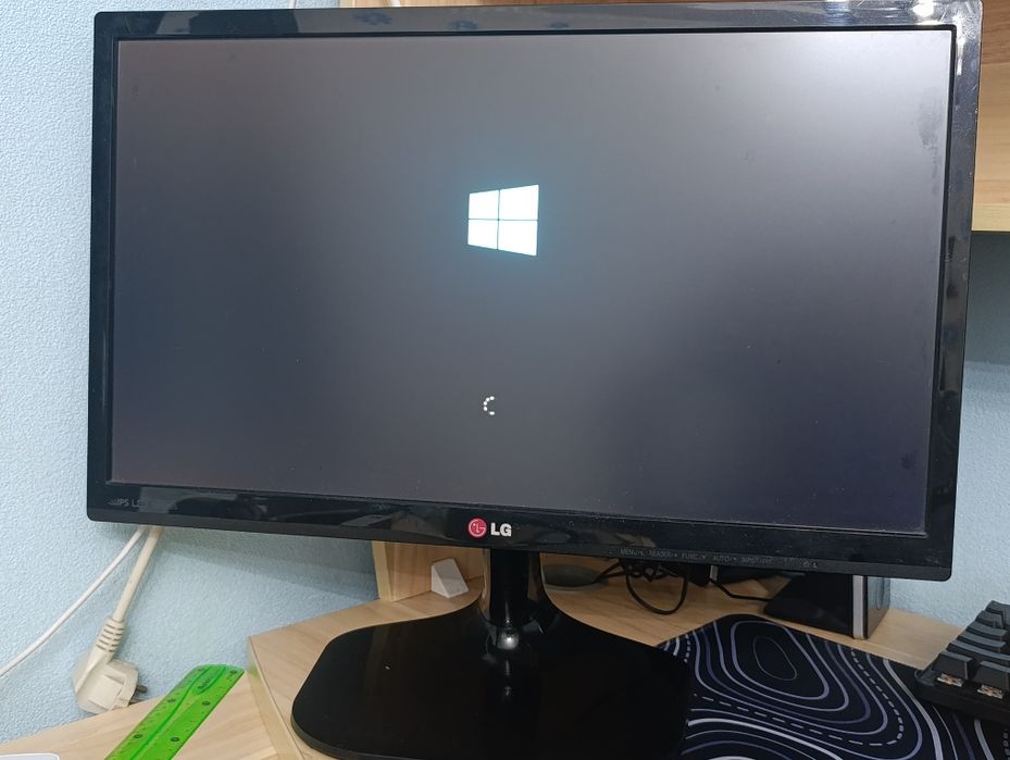 Продаю компьютер сетап для офиса или для дома