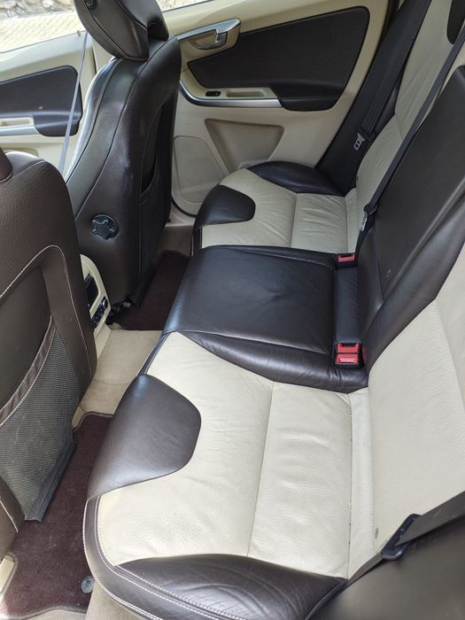 Volvo XC60 2009 2.4 Diesel