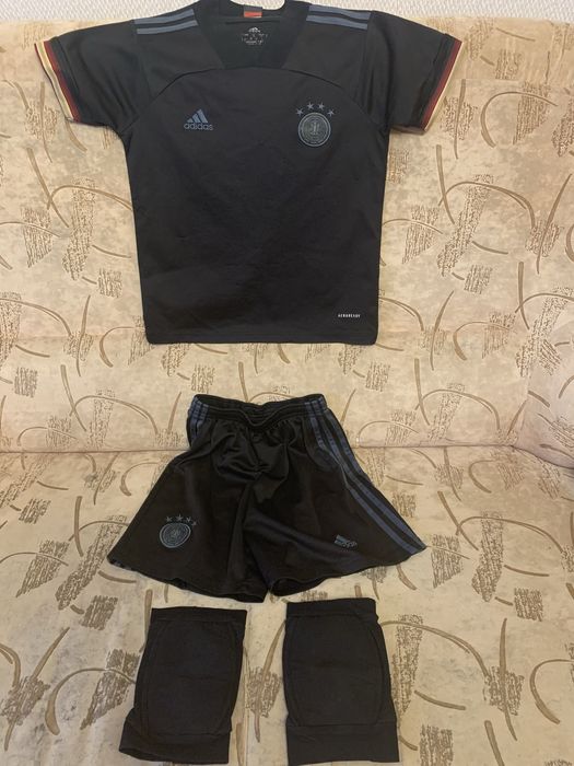 Форма для футбола