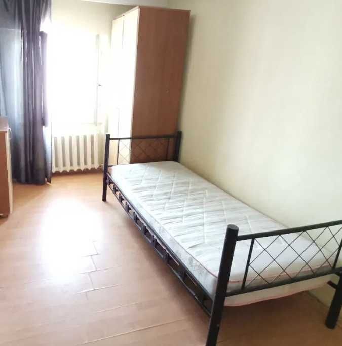 Дава се под наем Тристаен апартамент в Пловдив, Център - 80 кв.м за 229.5 € - Снимка #3