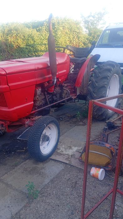 Vând tractor UTB 445 (VR)