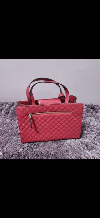 Чанти Guess,ново