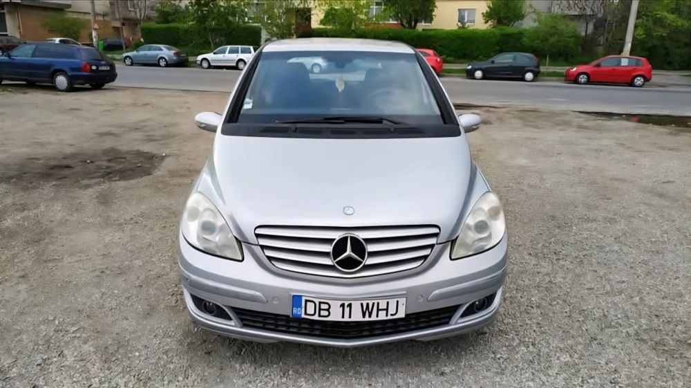 Mercedes B200, 2l diesel, 140cp, automata