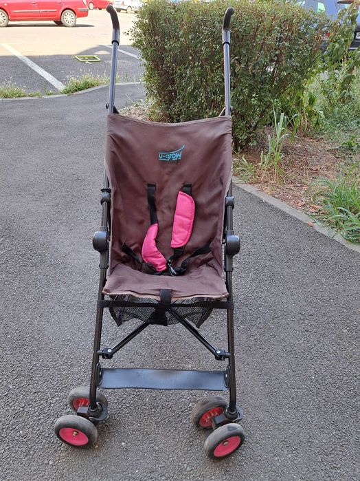 Cărucior tip umbrelă