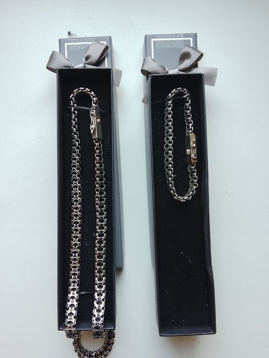 Продам комплект из серебра