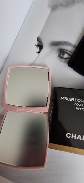 Oglindă Miroir Double Chanel
