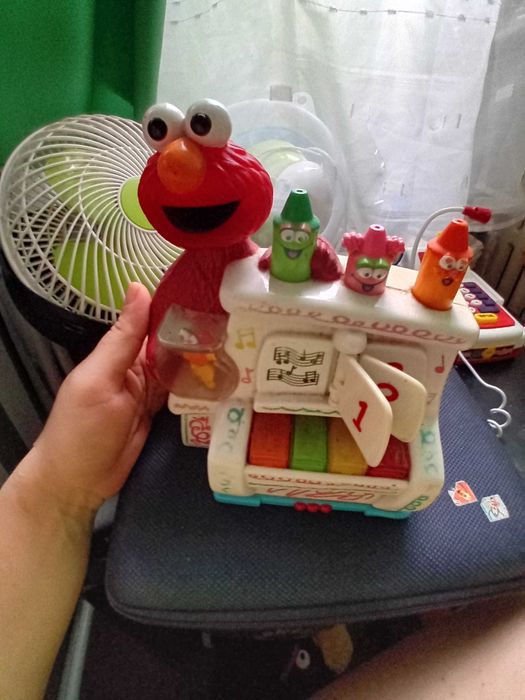 Carticica interactiva Teletubbies. Pian Elmo