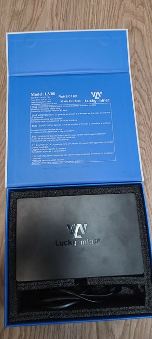 LuckyMiner LV08 2 bucăți Miner Bitcoin 4,2 TH/s ASIC BM1366 2,4GHz Wi‑Fi Solo Plug & Play