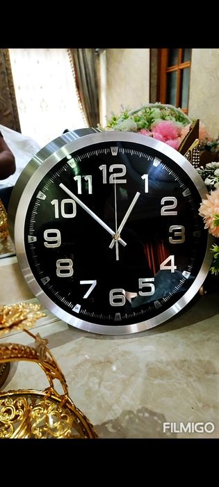 Devor Soat - Hастенные Часы из железа