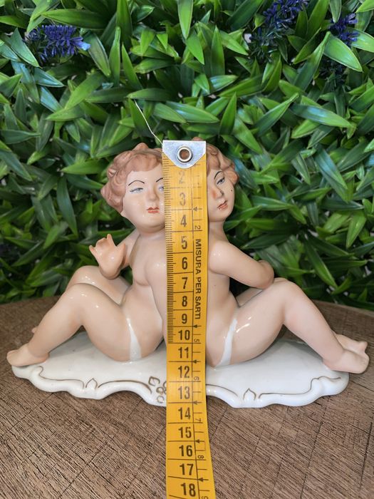 Gemene Curtea de Arges