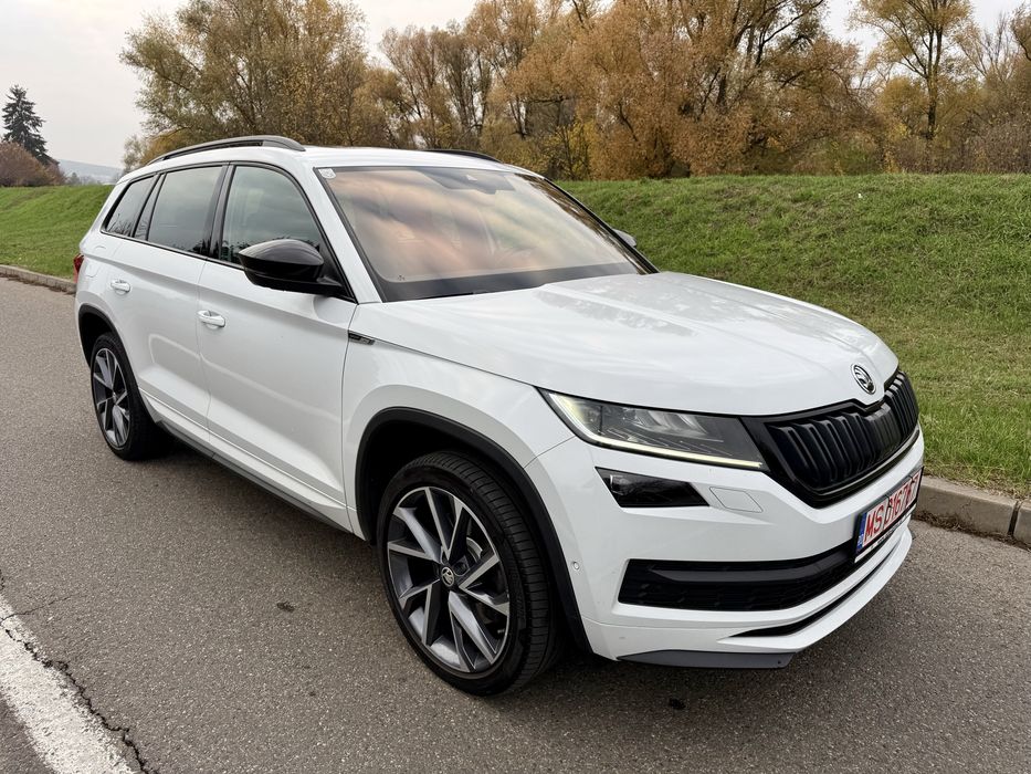 Skoda Kodiaq SportLine  generatia Noua 2.0 Tdi cu 200 cp 4x4 si DSG -masina Full - super intretinuta cu istoric complet service