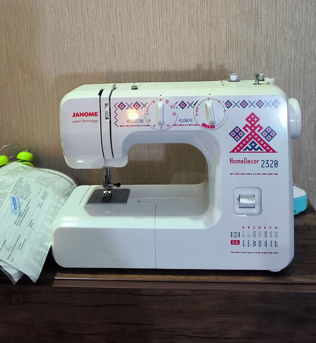 Швейная машина Janome Home Decor 2320