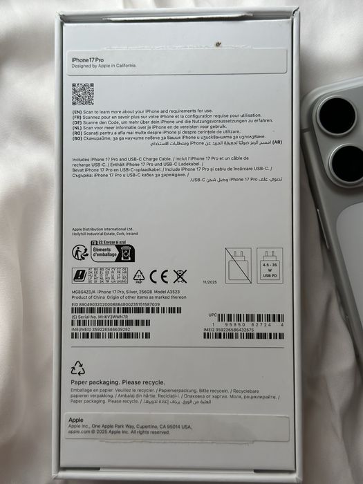 Vând Iphone 17 pro silver