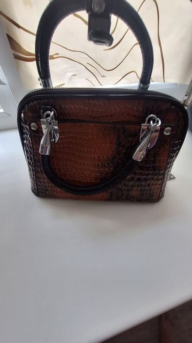 Продам сумки женские