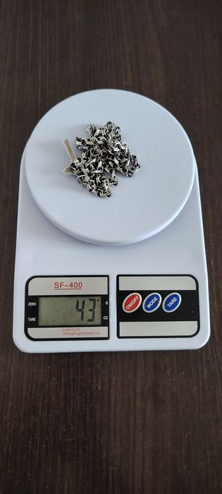 Продам цепь серебреную