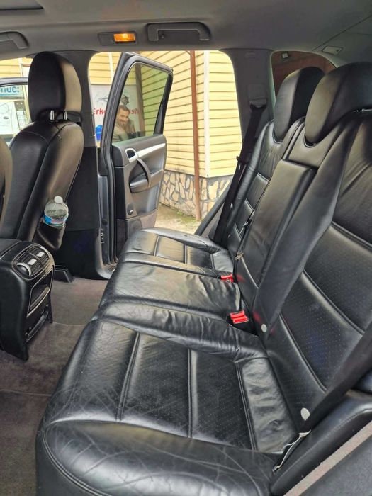 Porsche Cayenne 4.500