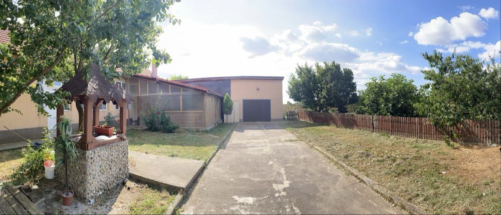 Vand casa in sat dolat 2877 mp