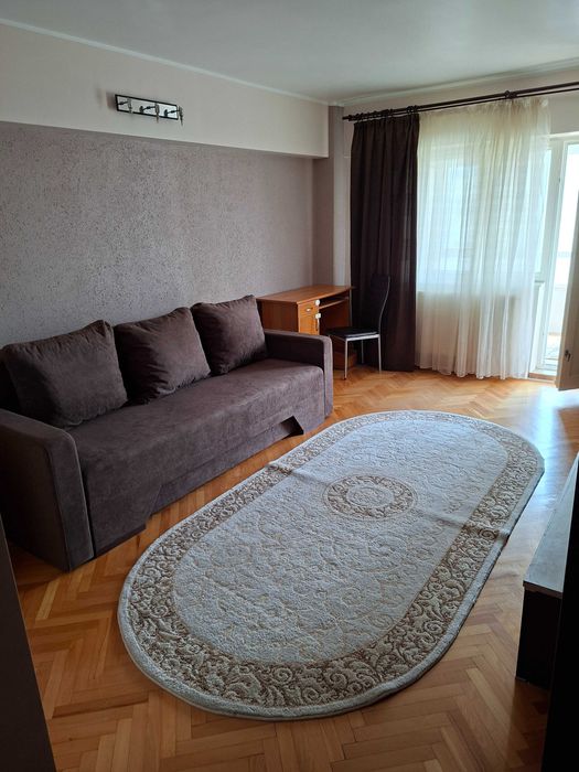 Apartament de inchiriat