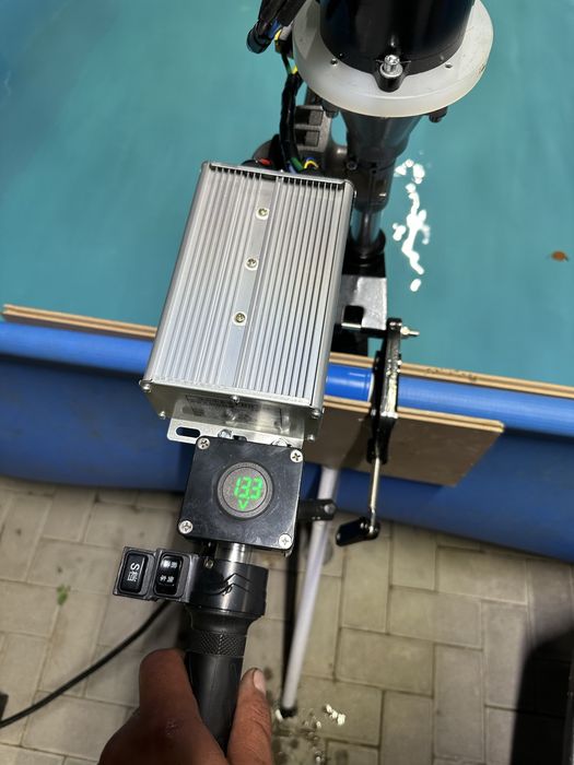 Продам качественный ПВХ плот + электромотор (новый)