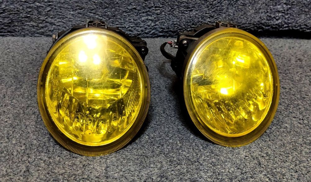 Продаю противотуманные фары