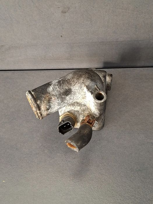 Carcasa termostat Opel Vectra 2002 1.8 MT (122 hp)