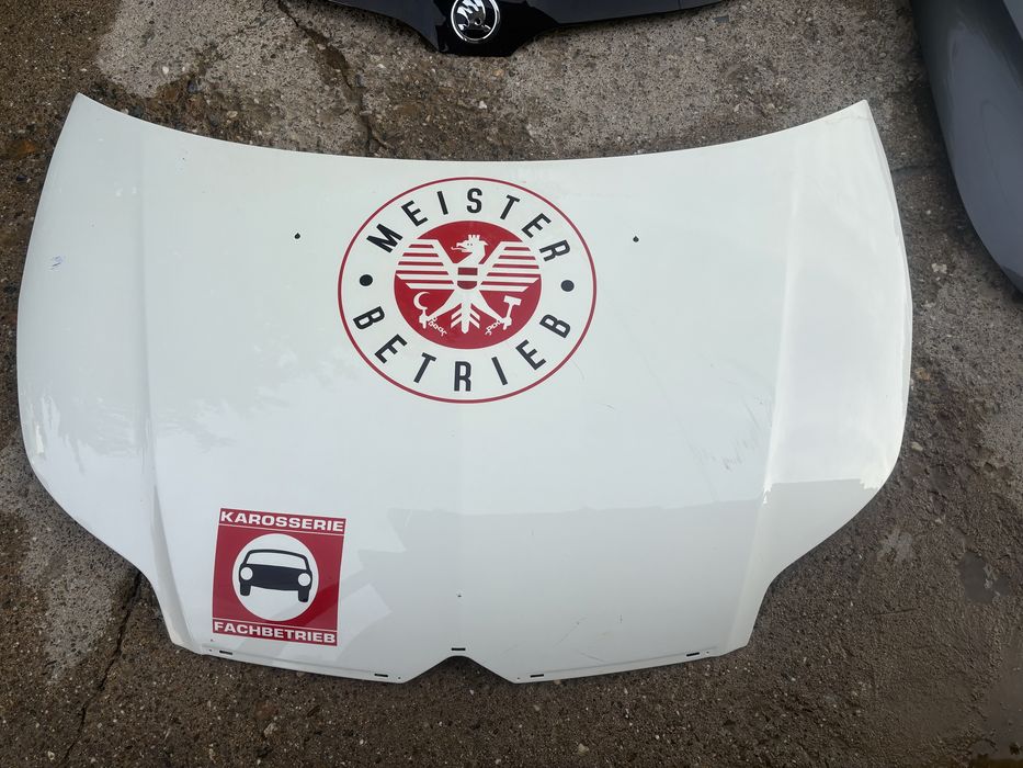 Преден капак за Ситроен Ц4/ Citroen C4