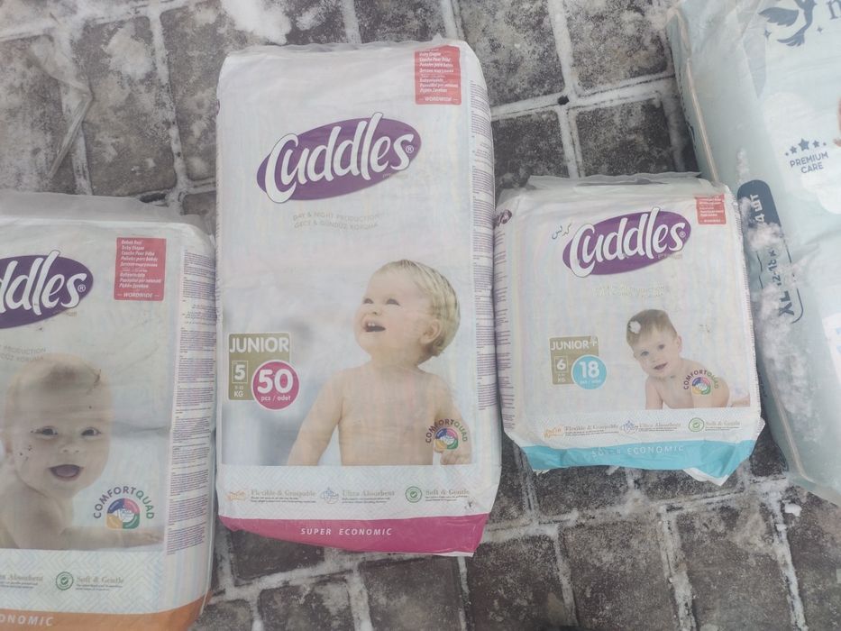 Распродаю остатки памперсов