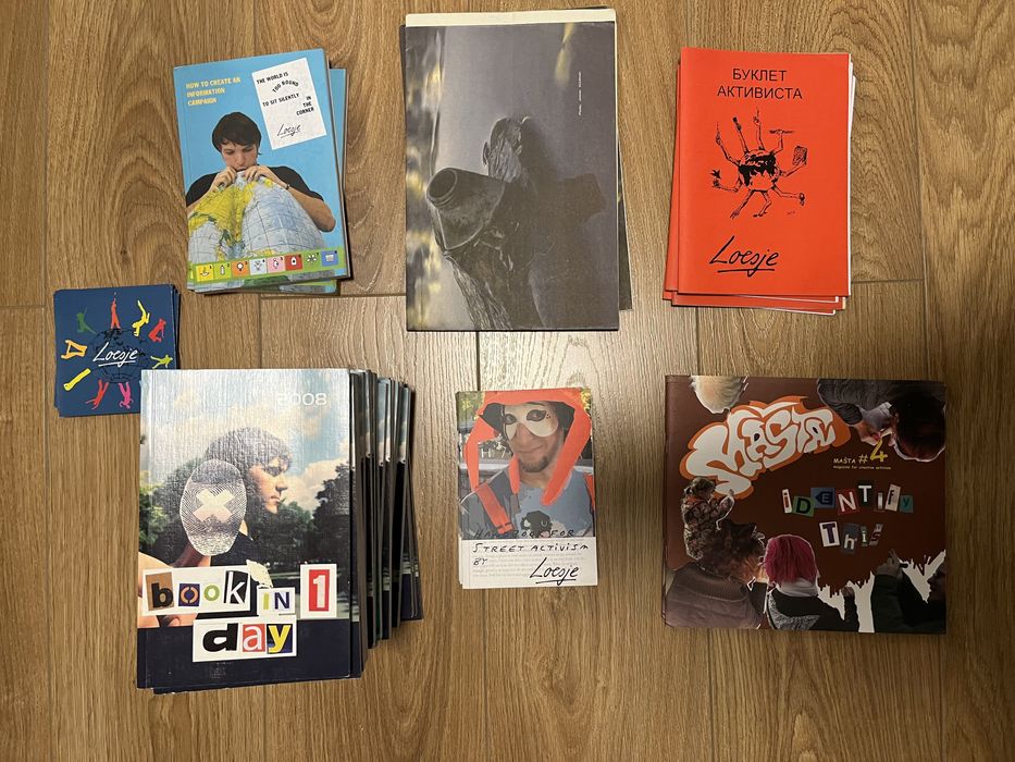 Книги, учебный материал на английском