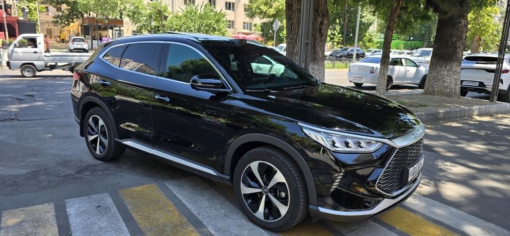 BYD Song plus 2022  qora flagship 505km toza elektr