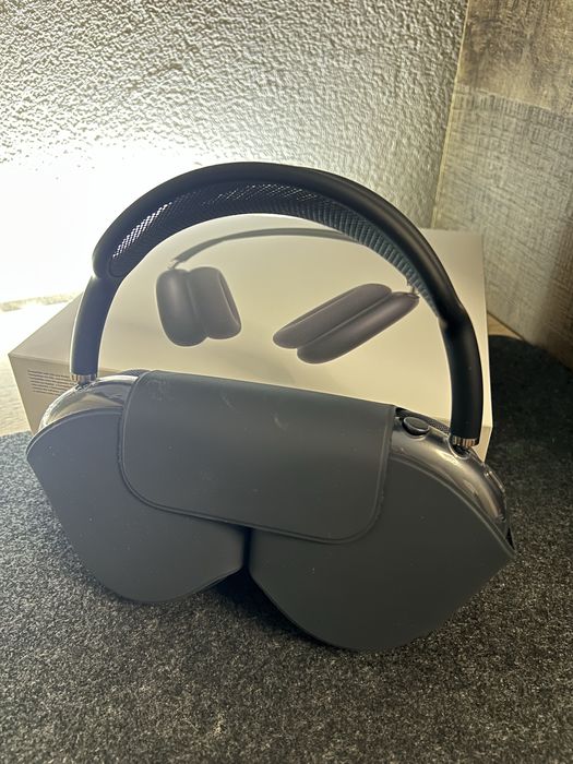 Apple AirPods Max Midnight