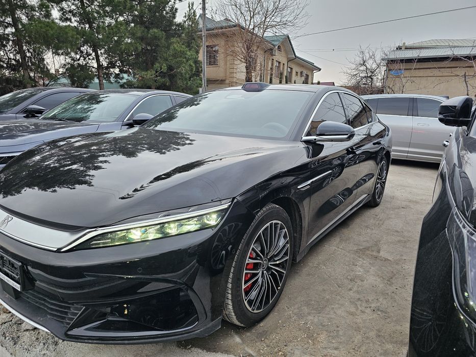 BYD.Han.Lidarli.Bitta matorli. 701km. Yili 2024. Yurgani 14000. Narxi