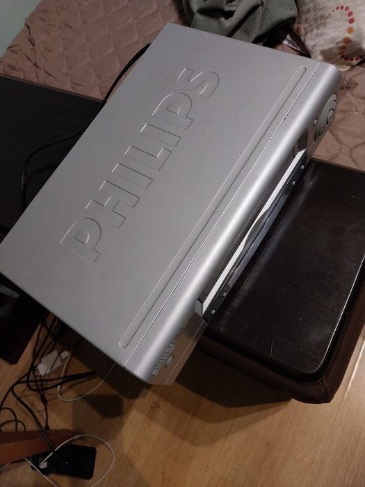 Видеоплеър PHILIPS