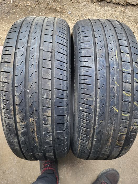 2 anvelope 215 55 R 17 Pirelli