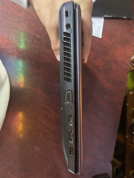 Продам ноутбук lenovo