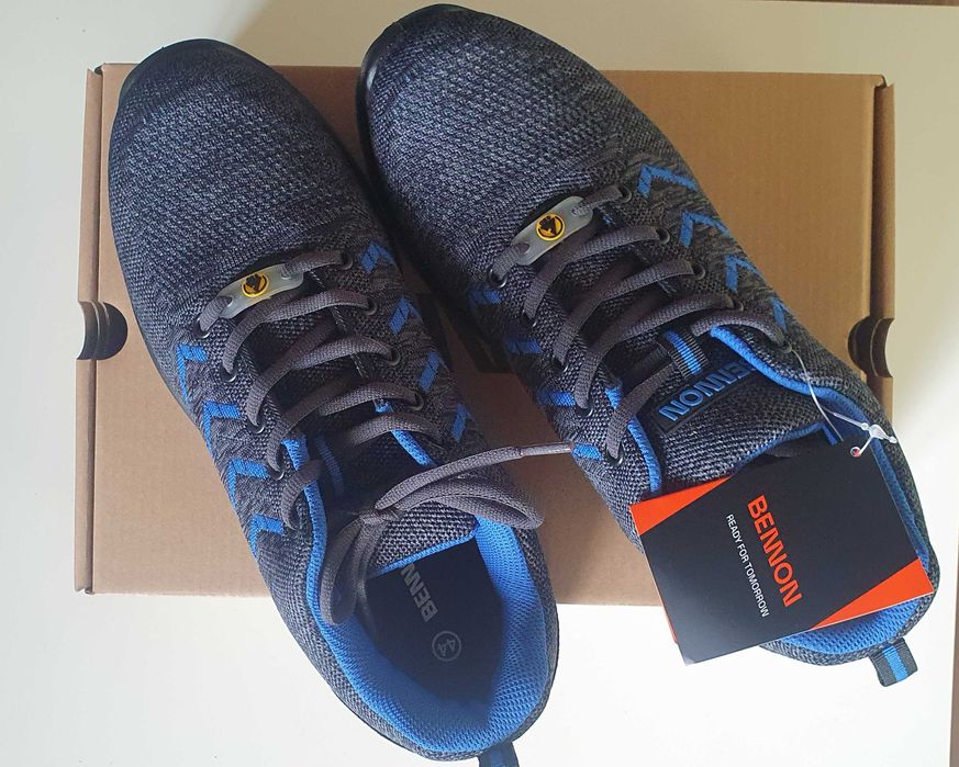 Работни обувки маратонки  Bennon размер 44(отговарят на 43,според мен)