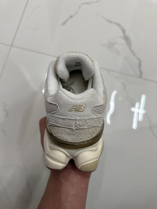 New Balance 9060 “Bisque Sea Salt”