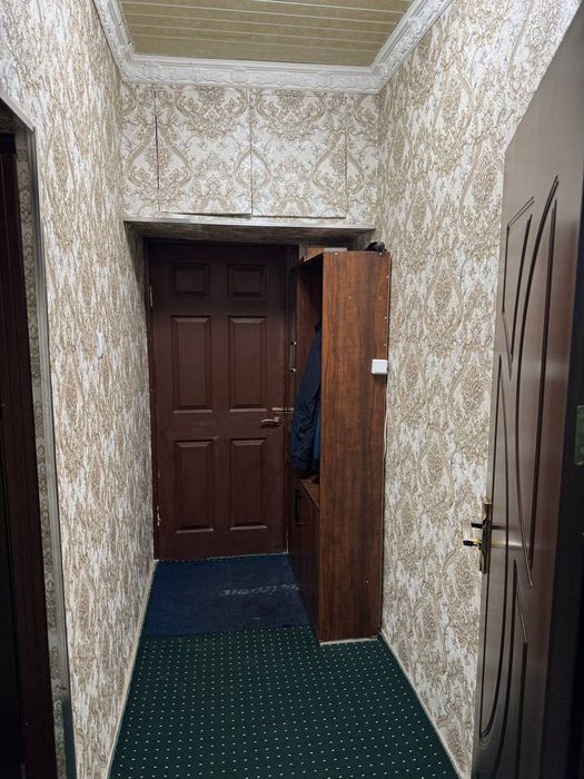 Юнусабад 7 квартал. Продается квартира  1/2/4