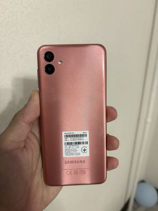 Продам самсунг А045 в идеальном состоянии