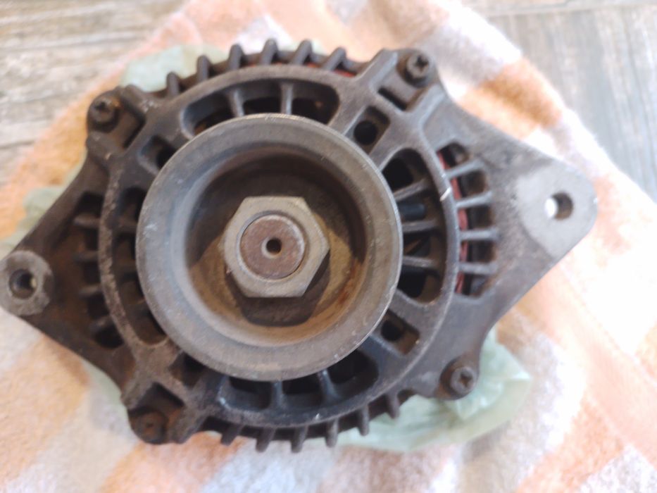 Генератор  Митсубиси