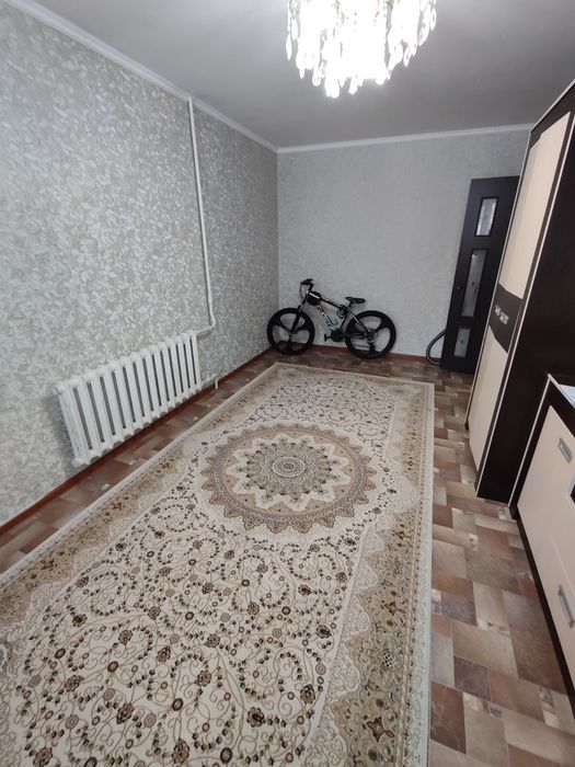 Продается 3-комн (7-29, 1 эт)