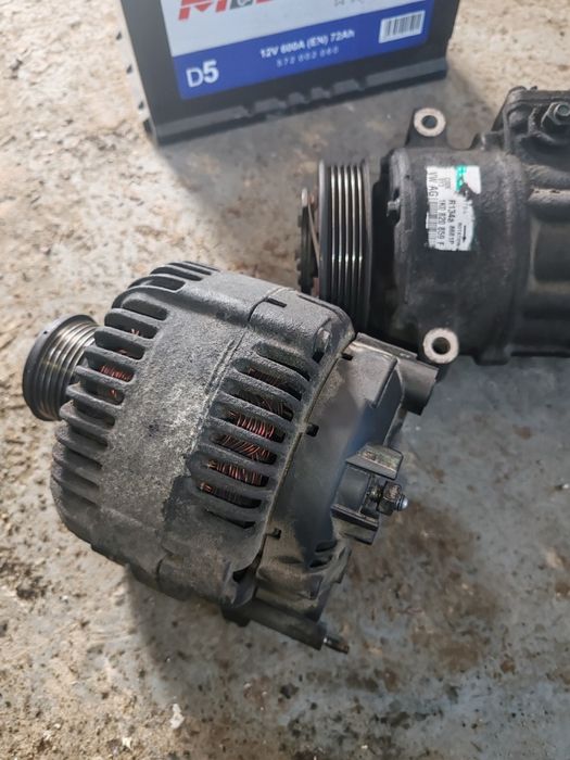 Vând piese desmembrez Passat B6 cod culoare L041,motor Bmp