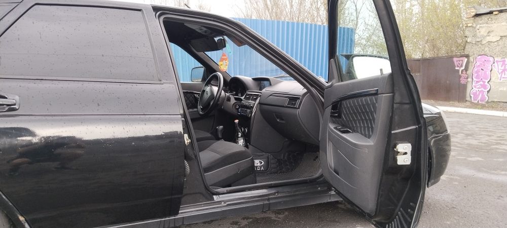 Продам приору 2014 год
