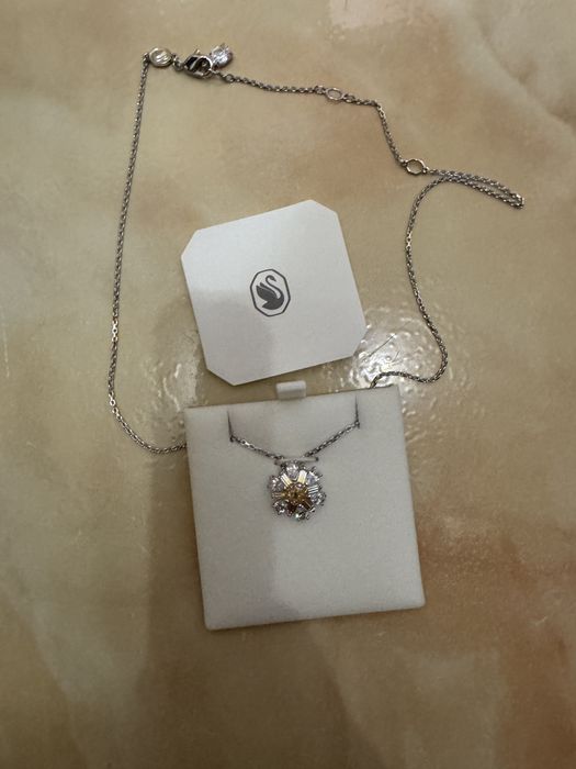 Lantisor Swarovski cu Pandantiv Idyllia Floare, Galben, Placat cu Rodi