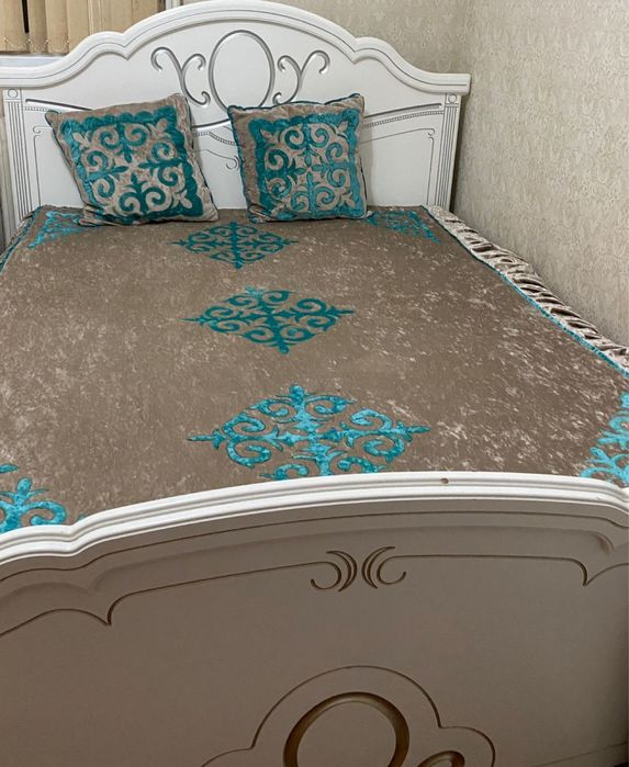 Спальни гарнетура