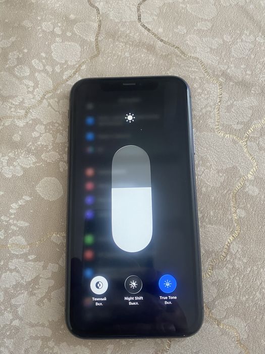 Продам Айфон 11, 128 Гб