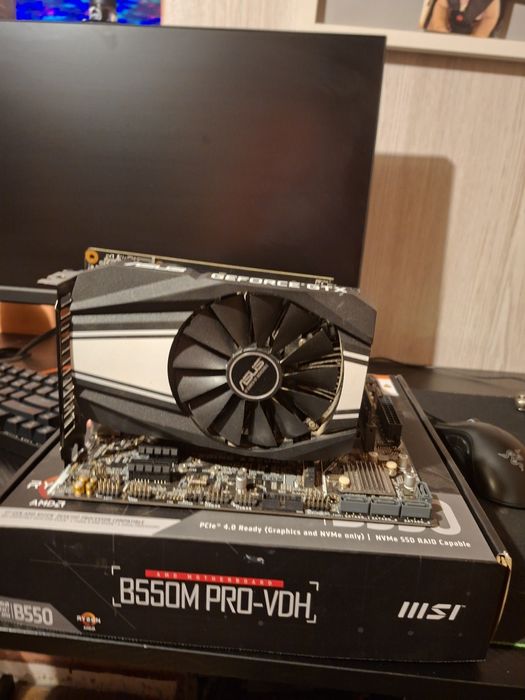 Vând kit Am4  GPU+CPU+RAM+MBO