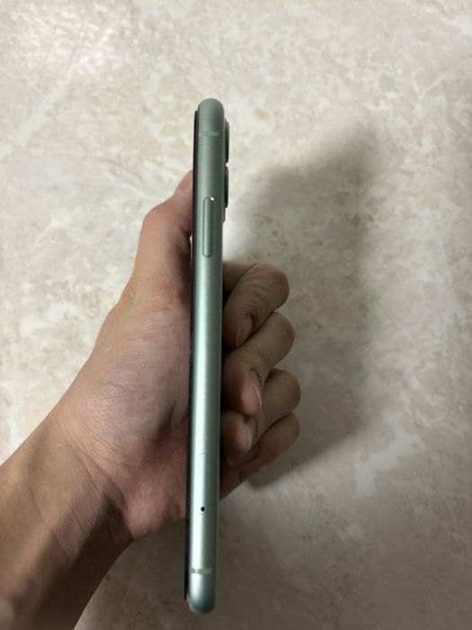 Продается Айфон 11