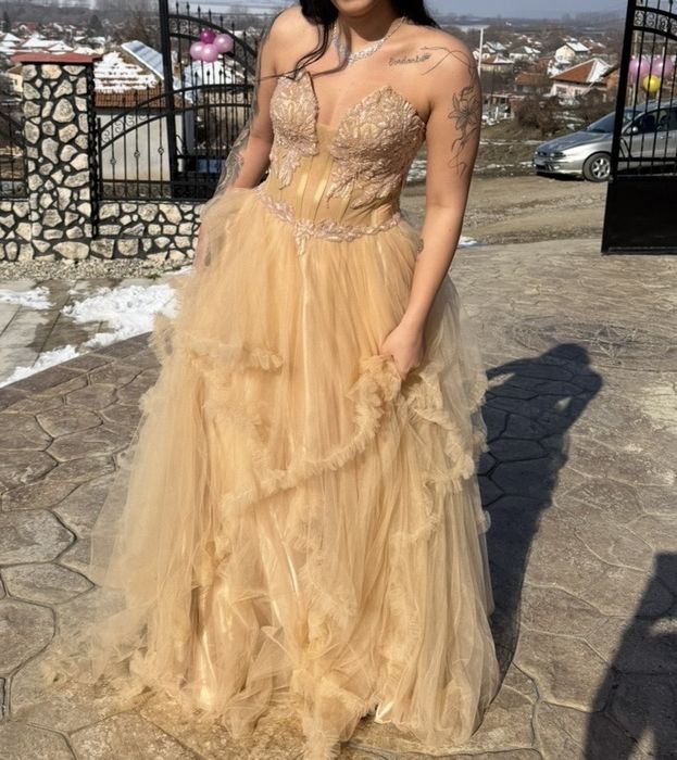 Официална рокля/бална